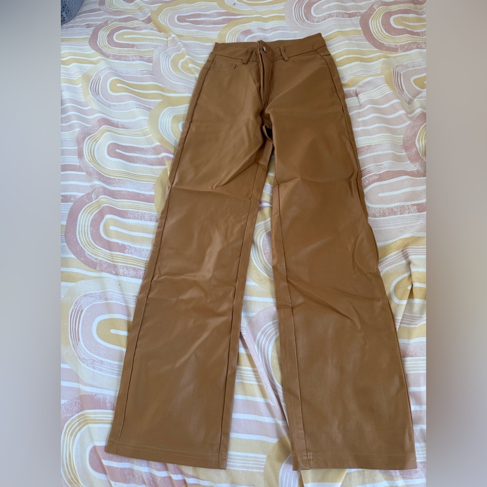 SHEIN Women's Straight Leg Jeans - Brown